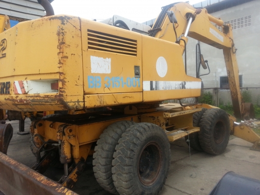 ขายรถแบ็คโฮ ล้อยางLie bherr