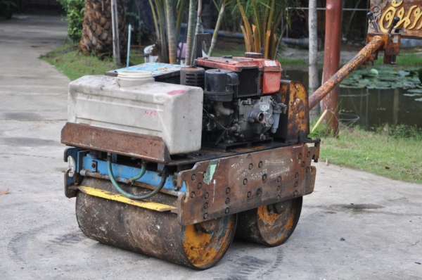 ขายรถบดเดินตาม BOMEX TWR750 สภาพสวยเดิมจากญี่ปุ่น 65,000 เท่านั้น!!