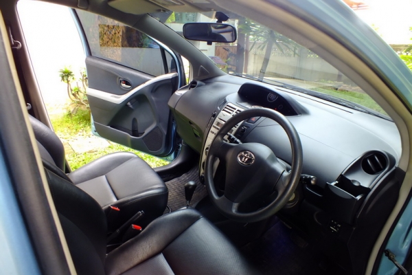 toyata yaris 1.5 G VVTI 2006 รถสวยพร้อมใช้ ขับดี ช่วงล่างดี จ่ายสดลดอีก