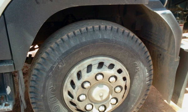 ISUZU FTR  ติดต่อปารวี  โทร 0839686255