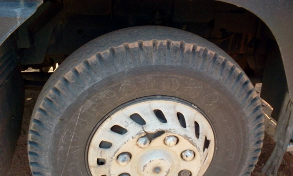 ISUZU FTR  ติดต่อปารวี  โทร 0839686255