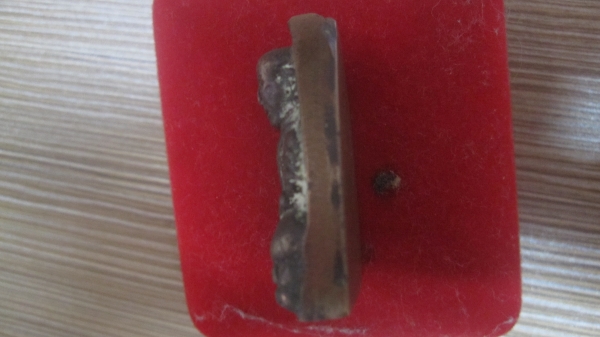 สำหรับชาวรถบรรทุกขออนุญาตฝากเช่าบูชาหลวงพ่อทวด หลังเตารีด