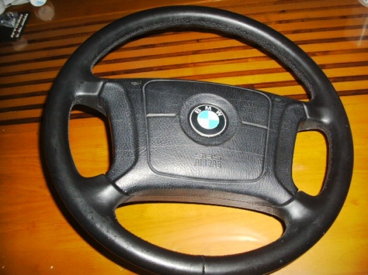 ขายพวงมาลัยBMW 4 ก้าน AIRBAG ขายพวงมาลัยBMW 4 ก้าน AIRBAG