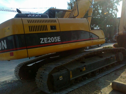 ขายแบ็คโฮ ZOOMLION ZE205E ไมล์ชม. 3xx เอกสารอินวอยซ์ ไฟฟ้าครบ