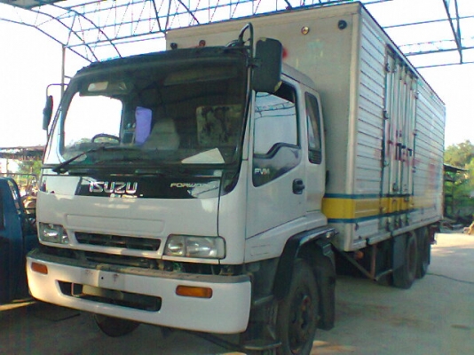 ขายสิบล้อ ISUZU DECA 195 แรง 1 เพลา ตู้แห้ง 4 บาน รถห้างแท้ทะเบียนพร้อม