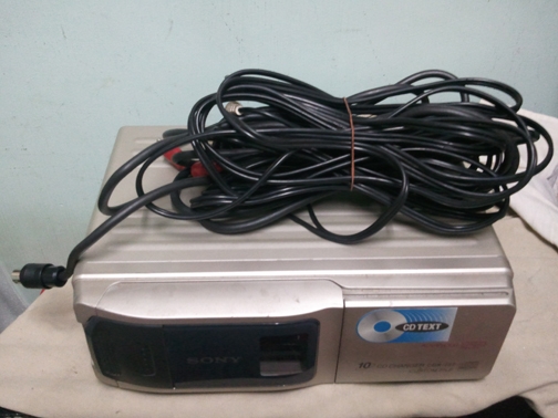 ขายเครื่องเล่นวิทยุเทป + เครื่อง cd 10 แผ่น ขายเครื่องเล่นวิทยุเทป + เครื่อง cd 10 แผ่น