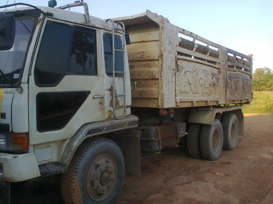 ขายรถ 10 ล้อ MITSUBISHI FUSO FN 527 Turbo (เครื่อง 220 Turbo)