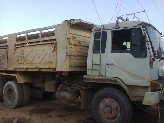 ขายรถ 10 ล้อ MITSUBISHI FUSO FN 527 Turbo (เครื่อง 220 Turbo)