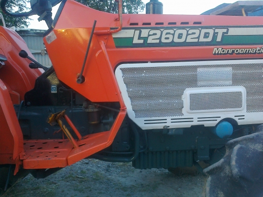 ขายรถไถ KUBOTA L2602DT4WD พร้อมใช้งาน