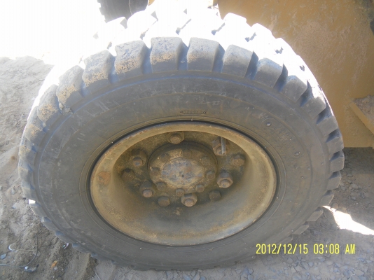 ขายรถตักTCMSD10Z5เก่านอกพร้อมใช้งาน