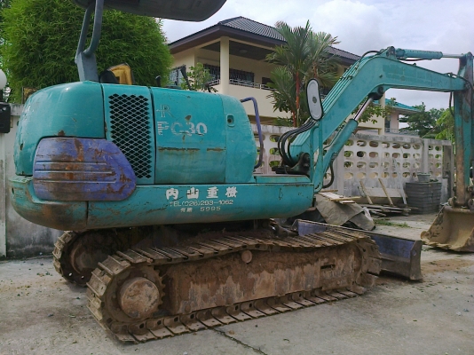 ขายPC30-7 รถซื้อมาใช้น้อยมาก สภาพเดิมๆซื้อรถเช็คนำเข้า