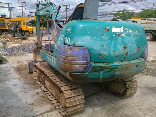 ขายPC30-7 รถซื้อมาใช้น้อยมาก สภาพเดิมๆซื้อรถเช็คนำเข้า