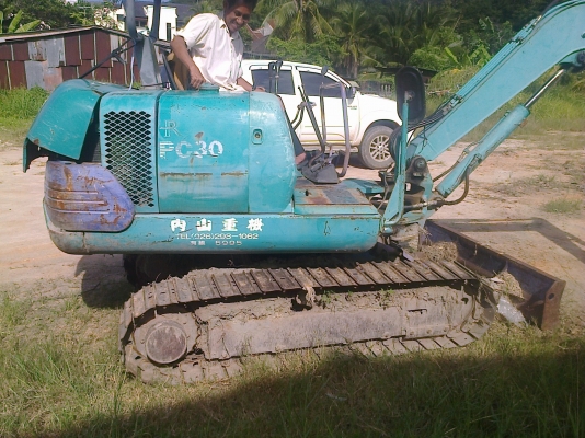 ขายPC30-7 รถซื้อมาใช้น้อยมาก สภาพเดิมๆซื้อรถเช็คนำเข้า