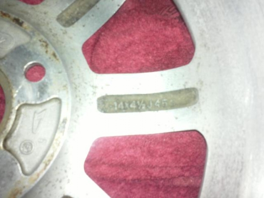 ขาย แม๊กกล้วย MINI LITE ขอบ 14 ปั๊ม England...4 รู 100