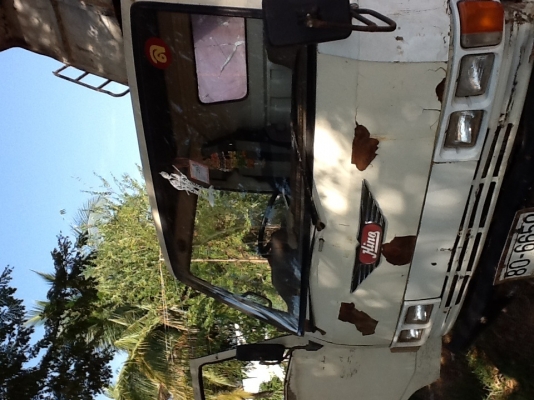 ขายหกล้อดั้มFB 112 วางเครื่อง 120 WO4D รถใช้งานอยู่ไวไวหน่อยเจ้าของยากไวดูรถได้ที่สุโขทัย