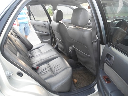 ขายรถเก๋ง โตโยต้าCOROLLA อัลติส Airbag2ใบ ABS รถมือเดียวไม่มีชน ไม่เคยลุยน้ำ ไม่เคยติดแก็ส รถสวยมากๆ