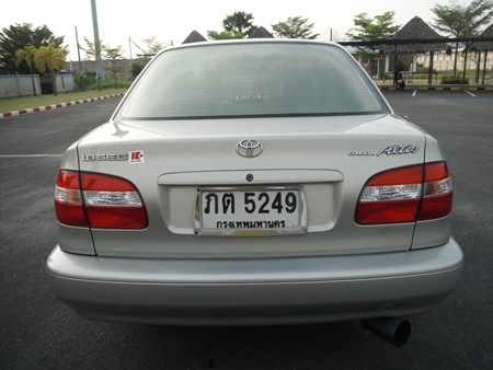 ขายรถเก๋ง โตโยต้าCOROLLA อัลติส Airbag2ใบ ABS รถมือเดียวไม่มีชน ไม่เคยลุยน้ำ ไม่เคยติดแก็ส รถสวยมากๆ