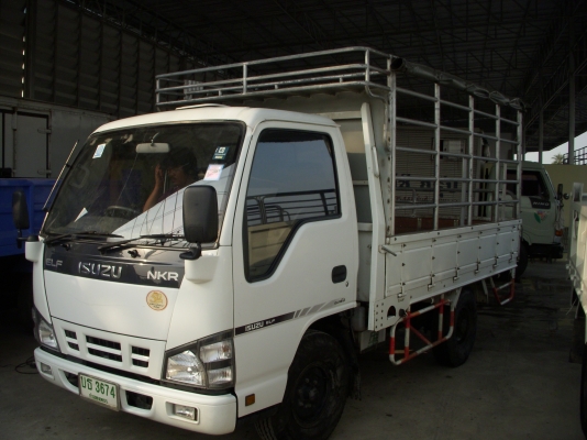 4ล้อ ISUZU NKR ไม่ติดเวลา**รถห้าง**