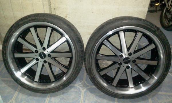 ขายล้อ 20" 5รู 114 8.5/9.5 ยางปี 2011 ล้อสวย ยางดี