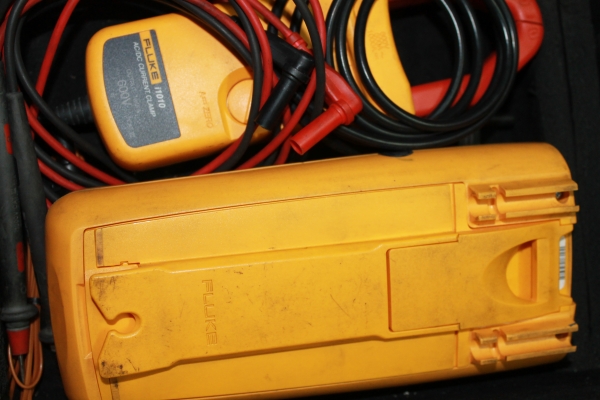 ขาย FLUKE 289+คิปแอมป์