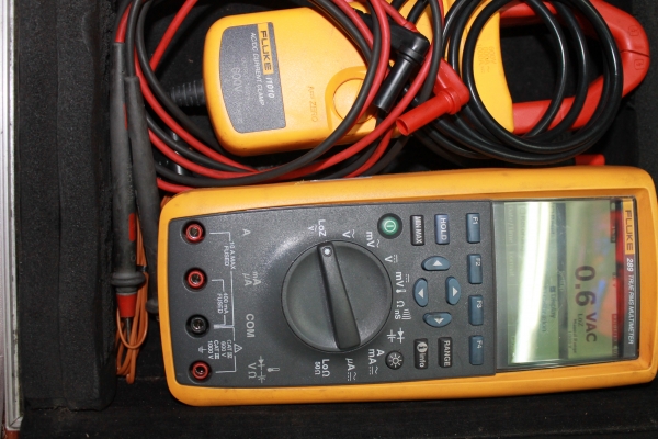 ขาย FLUKE 289+คิปแอมป์