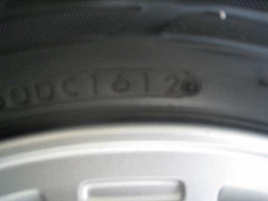 ขายล้อแม็กเดิม MITSUBISHI MIRAGE 14" 4/100+ ยางปี 12 (081-3747940)