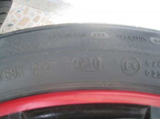 ขายล้อแม็ก zona 15 นิ้ว 4/100 et38 +ยางปี10 (081-3747940)