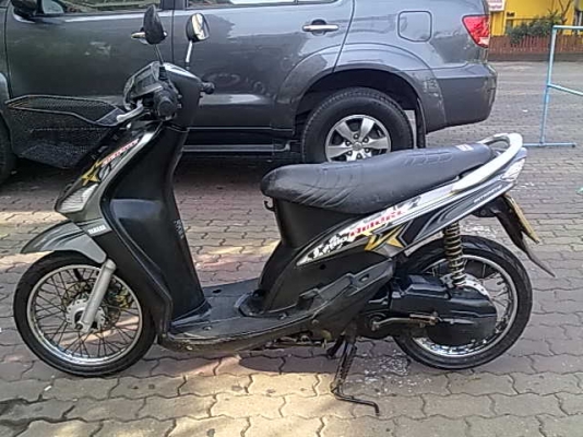 MIOสตาร์ทมือเท้าปกติ ภาีษีหมดปีหน้า เครื่องเดิมๆ รถ กรุงเทพ บางกะปิ