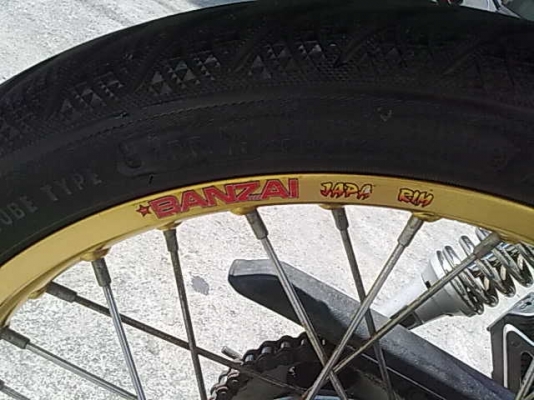 SUSUKI BEST LIMITED 125CC.เครื่องเดิมๆดีมากครับ อยู่ บางกะปิ กทม. SUSUKI BEST LIMITED 125CC.เครื่องเดิมๆดีมากครับ อยู่ บางกะปิ กทม.