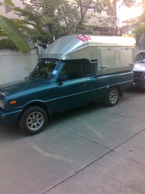 ขายด่วนน้อย มาสด้าน้อย ปี 37 สภาพสวย