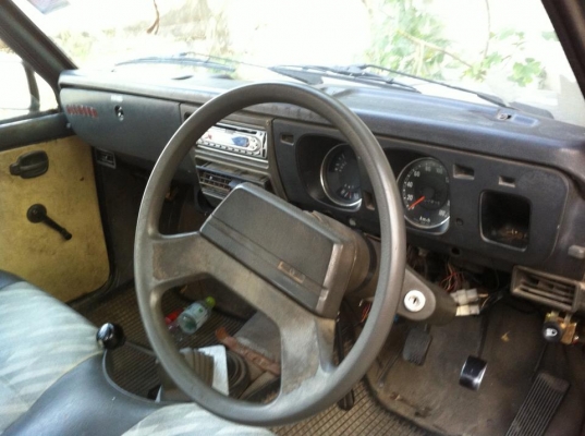 ขาย มาสด้า แฟมิเลีย สภาพตามรูป ทะเบียน/พรบ.ขาด สค.56 ราคา39000บาทสนใจติดต่อคุณเก่ง ขาย มาสด้า แฟมิเลีย สภาพตามรูป ทะเบียน/พรบ.ขาด สค.56 ราคา39000บาทสนใจติดต่อคุณเก่ง