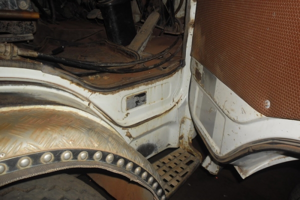 HINO F18 - 185 HP HO7C สิบล้อดั๊มพ์ 2 เพลา มีสโลว์ครบพร้อม กระบะดั๊มพ์มิเนียมคอกเกษตร 12 ตันสภาพสวย เครื่องแน่นแรงดี หัวบางเดิมไม่มีผุไม่เคยทำสีเลย พวงมาลัยเพาเวอร์ เบรคทริ๊ปฟี้ครบพร้อม ช่วงล่างคัชซีสวยมากๆไม่มีบวมไม่มีแตก ยางสภาพดี 10 เส้นประมาณ 70\% พร้อ