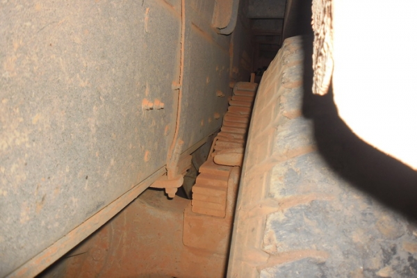 HINO F18 - 185 HP HO7C สิบล้อดั๊มพ์ 2 เพลา มีสโลว์ครบพร้อม กระบะดั๊มพ์มิเนียมคอกเกษตร 12 ตันสภาพสวย เครื่องแน่นแรงดี หัวบางเดิมไม่มีผุไม่เคยทำสีเลย พวงมาลัยเพาเวอร์ เบรคทริ๊ปฟี้ครบพร้อม ช่วงล่างคัชซีสวยมากๆไม่มีบวมไม่มีแตก ยางสภาพดี 10 เส้นประมาณ 70\% พร้อ