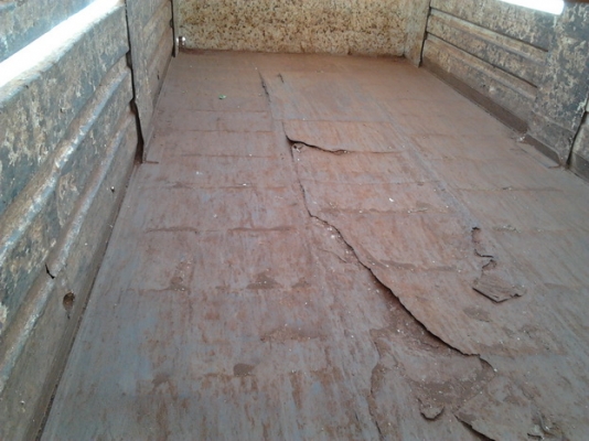 HINO F17 - 185 HP HO7C สิบล้อดั๊มพ์ 2 เพลา ช่วงล่าง 2 เพลาของ F18 สโลว์ของร็อก 240 เครื่องแน่นดีไม่มีเยิ้ม หัวเก๋งบางเดิมไม่มีผุ ภายในสวยครบ แอร์ พวงมาลัยเพาเวอร์ เบรคทริ๊ปฟี้ กระบะดั๊มพ์เหล็กคอกเกษตร 12 ตัน ยางสภาพดี 70\% เอกสารทะเบียนภาษีครบพร้อมโอนครับ HINO F17 - 185 HP HO7C สิบล้อดั๊มพ์ 2 เพลา ช่วงล่าง 2 เพลาของ F18 สโลว์ของร็อก 240 เครื่องแน่นดีไม่มีเยิ้ม หัวเก๋งบางเดิมไม่มีผุ ภายในสวยครบ แอร์ พวงมาลัยเพาเวอร์ เบรคทริ๊ปฟี้ กระบะดั๊มพ์เหล็กคอกเกษตร 12 ตัน ยางสภาพดี 70\% เอกสารทะเบียนภาษีครบพร้อมโอนครับ