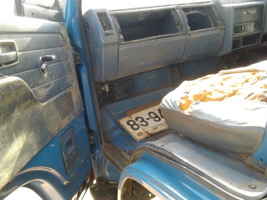 ISUZU NPR 115 HP 4BD1 ปี 36 แก้มเหลือง กระบะคอกเหล็กคอกไม้ยาว 4.30 เมตร เครื่องแห้งแรงดี เกียร์สั้นเดิมๆทั้งคัน ช่วงล่างคัชซีสวยไม่มีแตกไม่มีดาม เฟืองท้ายใหญ่ติด F แล้วครับ เอกสารทะเบียนครบพร้อมโอน ราคาต่อรองได้ครับ ISUZU NPR 115 HP 4BD1 ปี 36 แก้มเหลือง กระบะคอกเหล็กคอกไม้ยาว 4.30 เมตร เครื่องแห้งแรงดี เกียร์สั้นเดิมๆทั้งคัน ช่วงล่างคัชซีสวยไม่มีแตกไม่มีดาม เฟืองท้ายใหญ่ติด F แล้วครับ เอกสารทะเบียนครบพร้อมโอน ราคาต่อรองได้ครับ