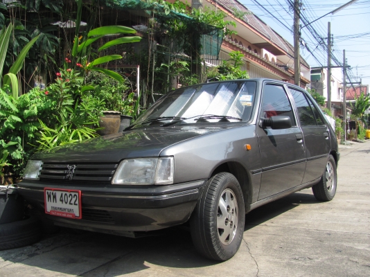 ขาย PEUGEOT 205 ปี 97 ติดแก๊ส LPG แล้ว ขาย PEUGEOT 205 ปี 97 ติดแก๊ส LPG แล้ว