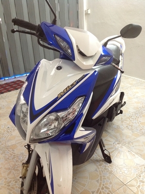 ขาย Mio ปี54 พร้อมล้อแมกซ์แท้จากศูนย์ สภาพสวยมาก เครื่องดีเอกสารครบ