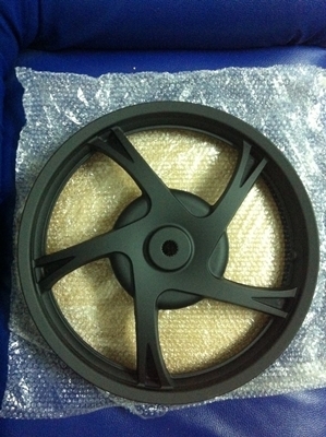 ขายแม็ก Mio/Fino ของใหม่สีดำ 5 ก้านลายแท้เดิมงานนอกอย่างดี ใหม่100\% ขายแม็ก Mio/Fino ของใหม่สีดำ 5 ก้านลายแท้เดิมงานนอกอย่างดี ใหม่100\%