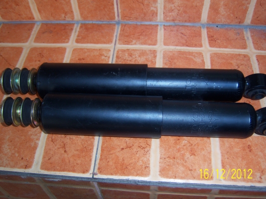 โช็คใหม่สวย