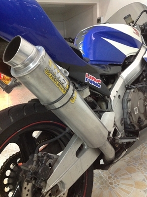 ขาย CBR400 ทะเบียนแท้เอกสารครบ ของแต่งทั้งคัน