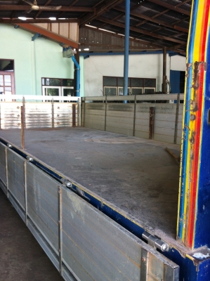 HINO MEGA เครื่อง 150 แรง ยาว 5.50 เมตร สภาพสวยเดิมพร้อมใช้