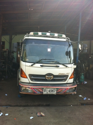 HINO MEGA เครื่อง 150 แรง ยาว 5.50 เมตร สภาพสวยเดิมพร้อมใช้