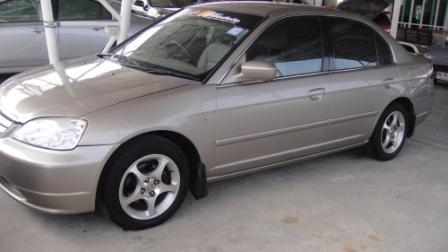 HONDA   CIVIC 1.7 LEV รถสวย เดิมหน้าหลัง พร้อม ติดแก๊ส  วันนี้ 10:39 น.