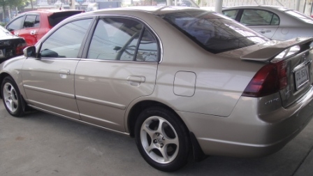 HONDA   CIVIC 1.7 LEV รถสวย เดิมหน้าหลัง พร้อม ติดแก๊ส  วันนี้ 10:39 น.