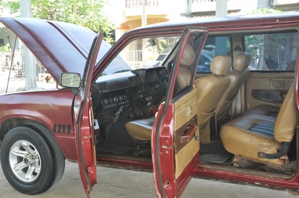 ขาย Toyota Hilux LN40 4Dr เครื่อง 2L ดีเซล แห้งๆ แรงๆ สุดประหยัด พร้อมใช้งาน