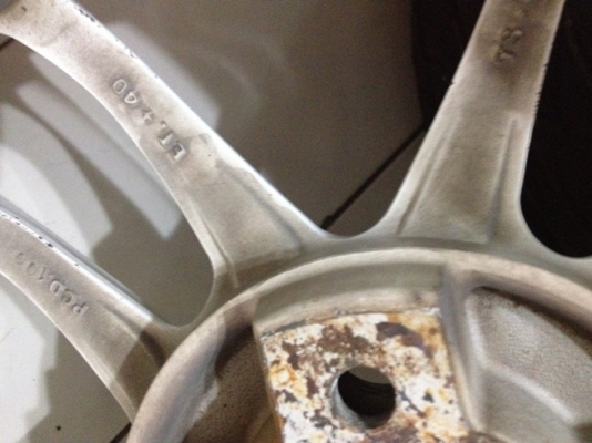 ขายแม็กซ์มือ2 Type R ขอบ16 4รู100 + ยางปี11-12 ราคา 3,700 บาท 2 วง ราคาถูก