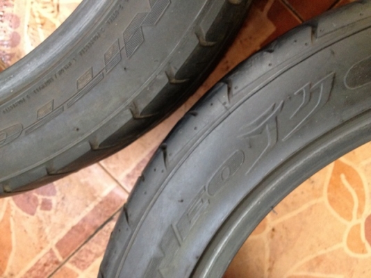 ขายยางขอบ17 ปี 11 Nitto Neo jen 215 45 17 4เส้น ราคา 4,500บาท