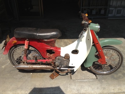 ขายแล้วครับ C102 สตาร์ทมือ แห้งๆ