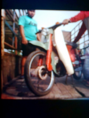 ขายแล้วครับ C102 สตาร์ทมือ แห้งๆ