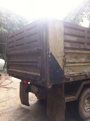 รถฮีโน่ 6 ล้อดั๊ม FC4J  150 แรงม้า   ปี 47  สนใจติดต่อ  081 - 6079515